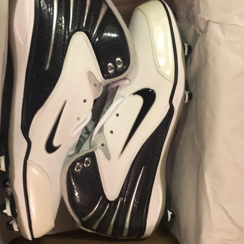 New box Nike air zoom assassin football cleats white black mens 316139 101 13.5